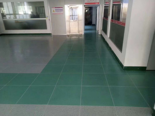 長沙雙勝機房設備有限公司,長沙防靜電地板,長沙防靜電地板價格,機房裝修,機房墻板,防靜電接地